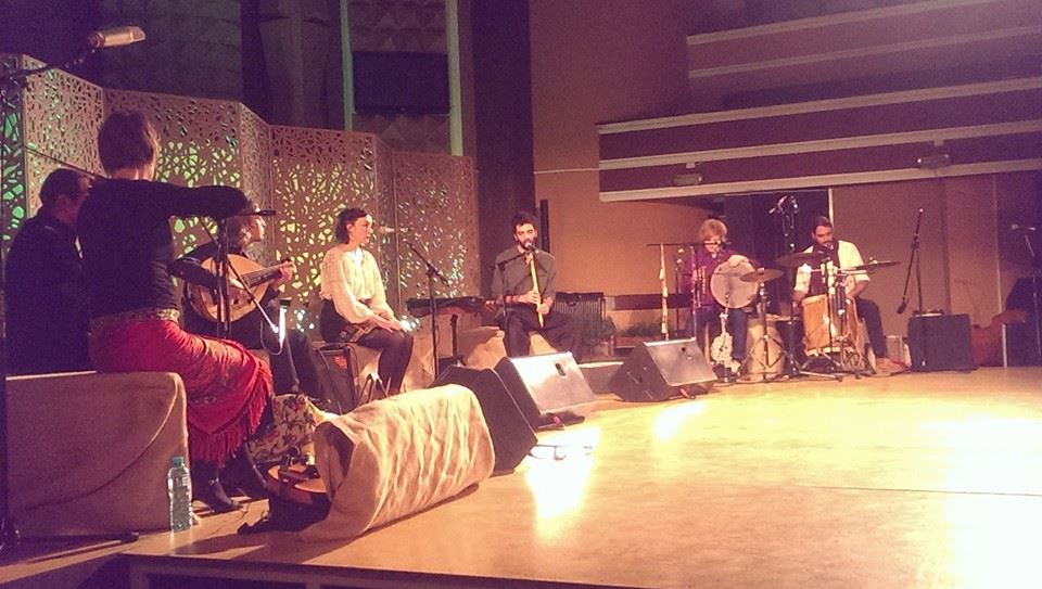 ROOTS 2