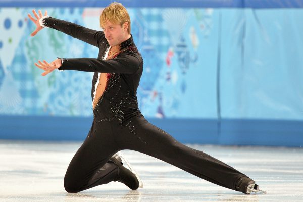 _Evgeni_Plushenko_of_Russia_gold_medal_in_Sochi_2014_068384_