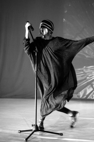 mihaela dancs - out of order