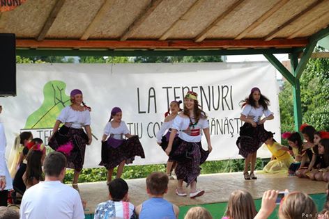 LA TERENURI