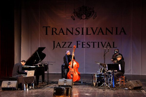 12342476_1097249383642054_5696805617971742204_n