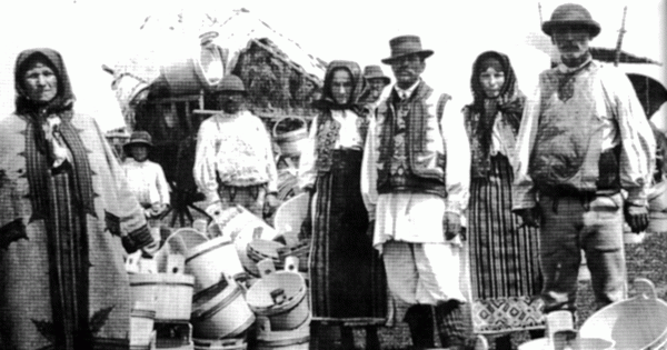 familie-tarani-romani-mestesugari